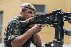 quanto ganha um sargento do exército –